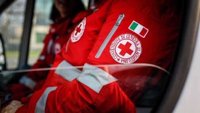 Avellino, dramma sfiorato in via Matteotti: rianimato dopo un arresto cardiaco